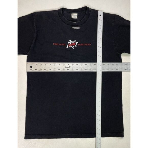 VINTAGE Three Olives Bomb Vodka Promo Graphic T-shirt Men Large Black - Picture 8 of 8